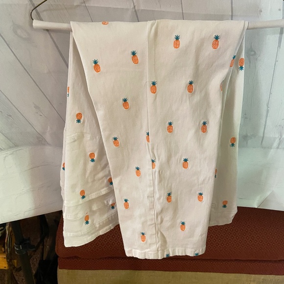 crown & ivy Pants - plus size pants Crown and Ivy Pineapple white  size 24W